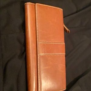 Women’s leather Coach wallet